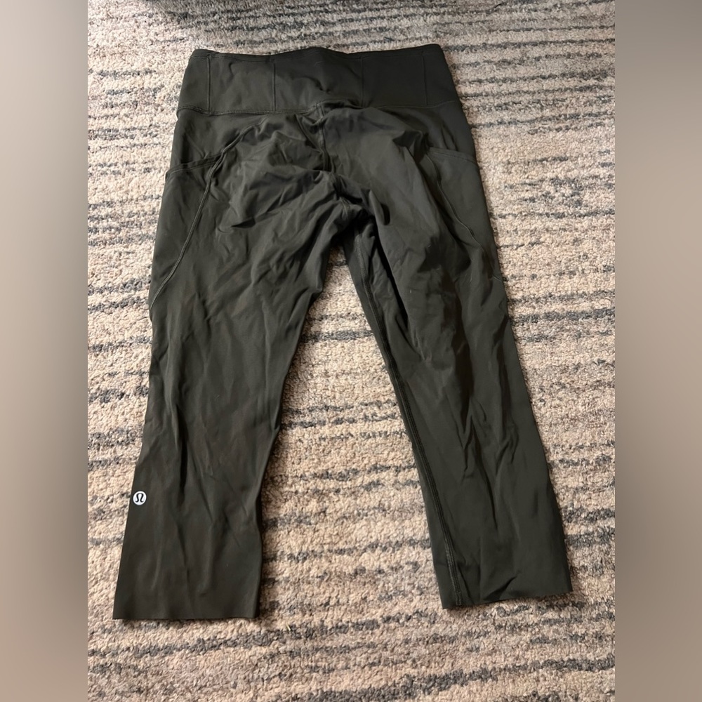 DARK GREEN CROPPED lulu lemon leggings